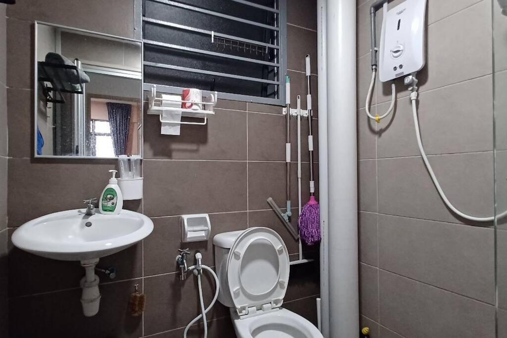 Homestay Arc Cozyhome Austin Hills 4-5Pax Johor Bahru Luaran gambar